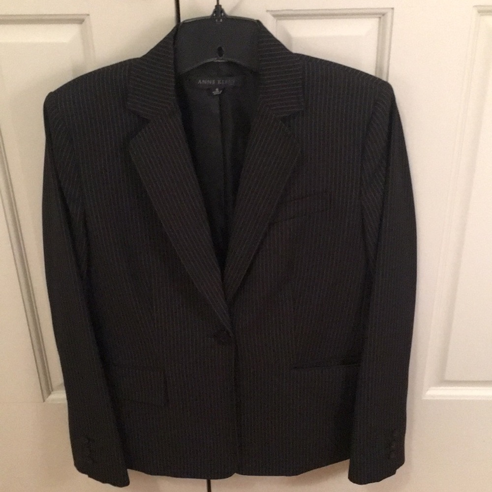 🌹Anne Klein pinstriped blazer🌹